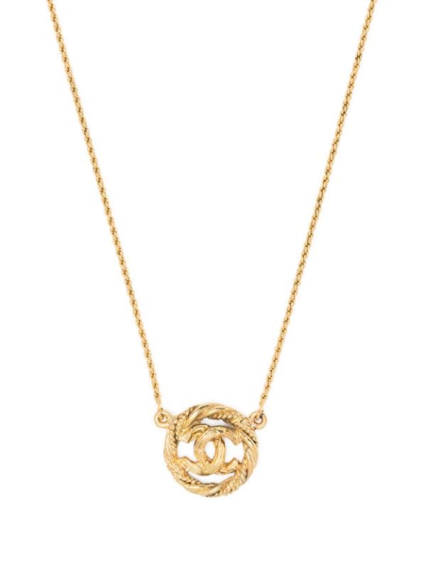 CHANEL Pre-Owned 1971-1980s CC Medallion Pendant Necklace - Farfetch