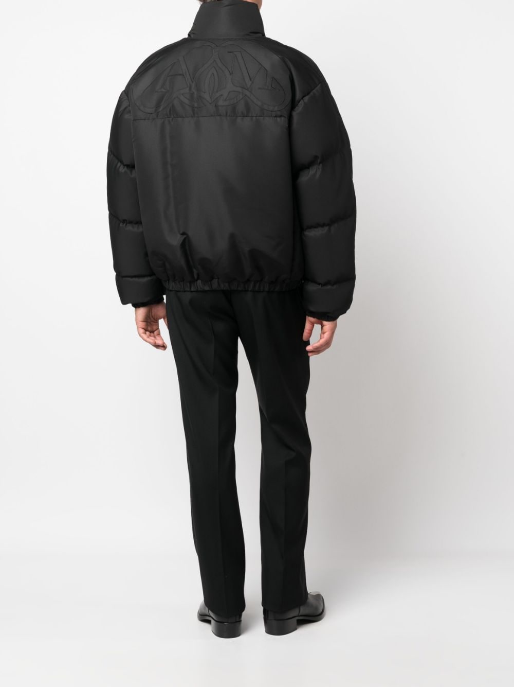 Alexander McQueen funnel-neck padded jacket - Zwart