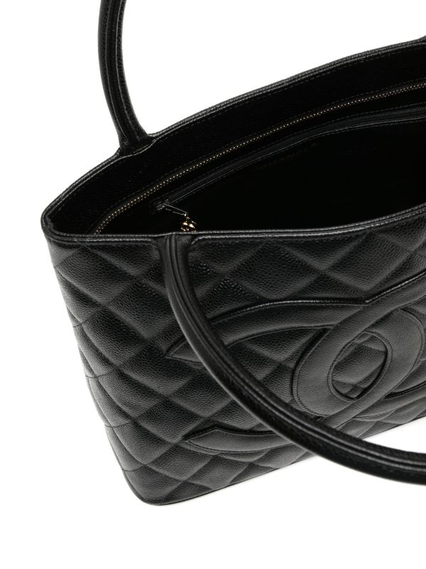 Chanel Pre-owned 2005 Medallion Tote Bag
