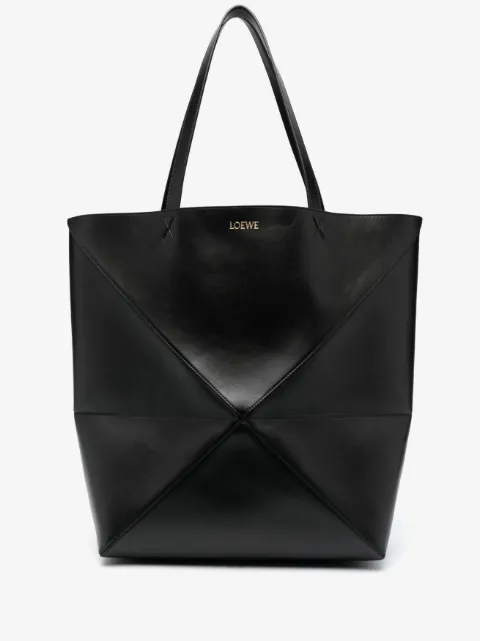 LOEWE شنطة عملية 'بازل'