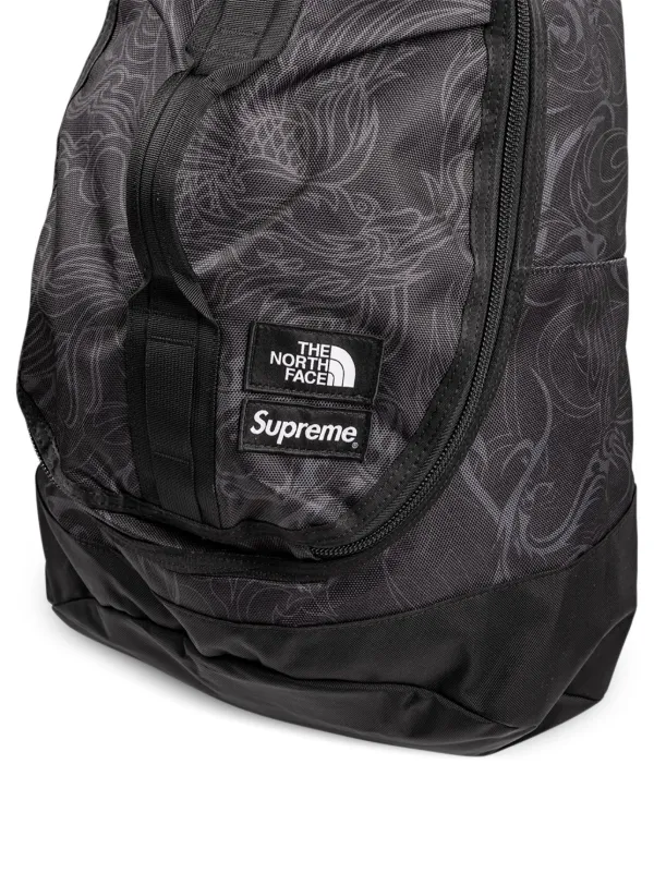 Supreme tnf Steep Tech Backpackカラーブラウン