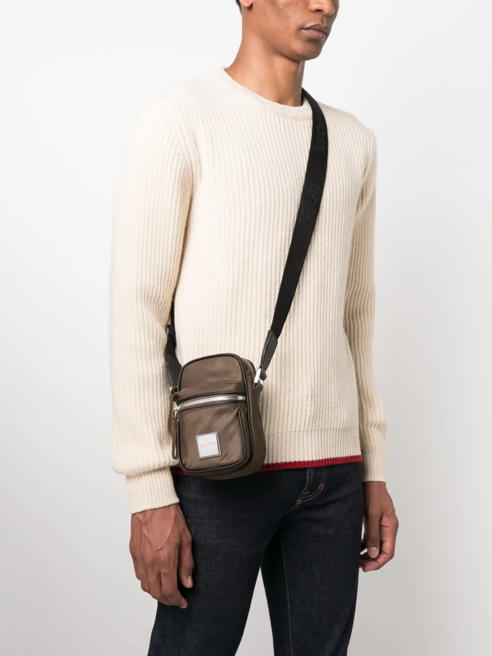 BOSS logo-patch zipped bag - Groen