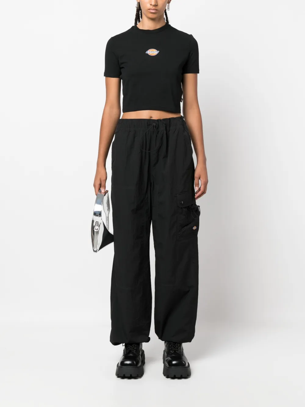 Dickies Maple Valley Logo Detail Cropped T-shirt In Black