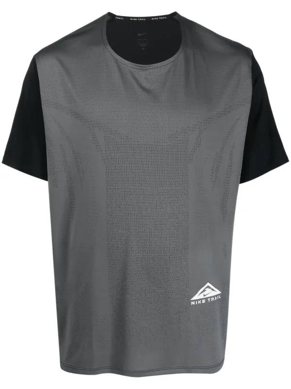 Nike Panelled short-sleeve T-shirt Grey FARFETCH IN