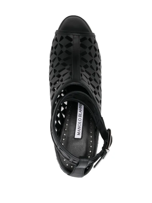 サンダル・ミュール Manolo Blahnik Tingah Laser-Cut Leather Sandals Manolo Blahnik Tingah 105mm laser-cut Sandals | Black