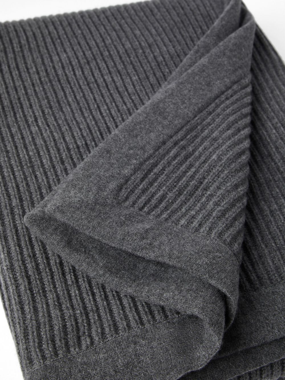 Best offers for Brunello Cucinelli cashmere blanket Men