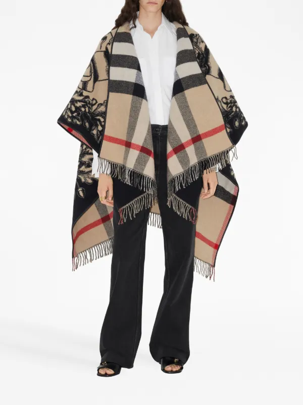【関税＆送料込み】Burberry 'Equestrian Knight Design' Buck Burberry Equestrian Knight Sweater | Black | FARFETCH