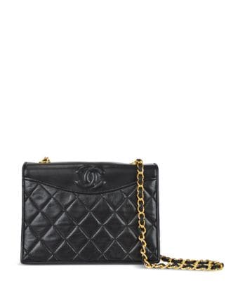 Auth CHANEL White Quilted Leather Shoulder Bag Gold Chain Strap & CC Ball