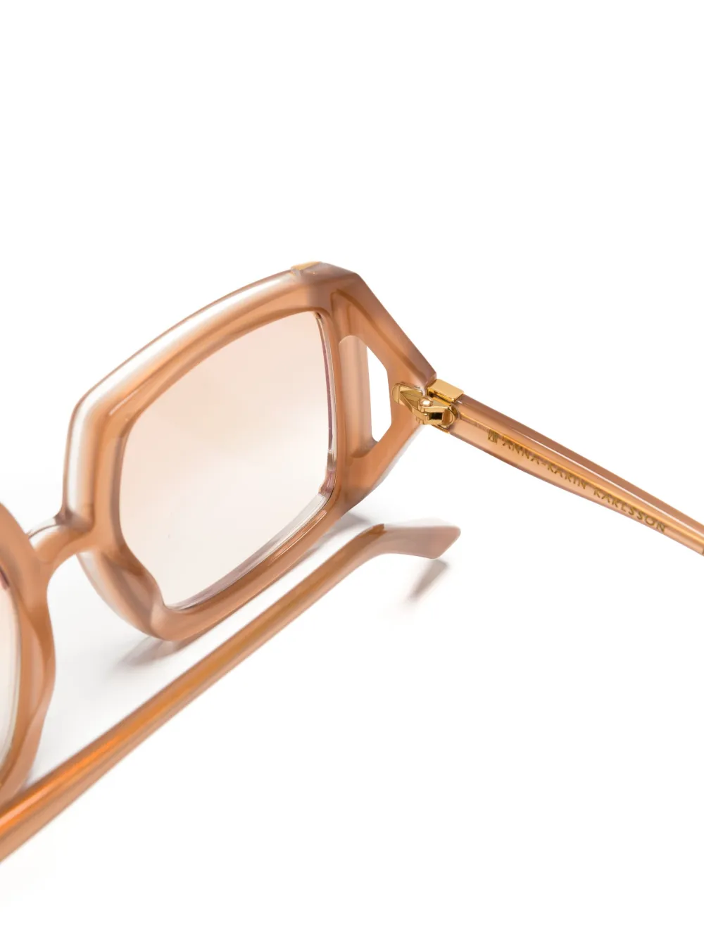 ANNA-KARIN KARLSSON Zonnebril met oversized montuur Beige