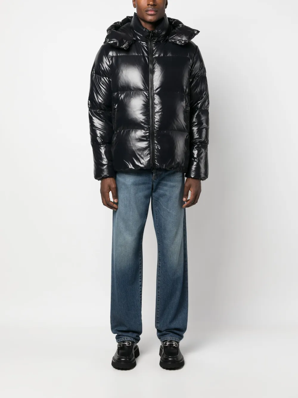 Duvetica logo-patch padded jacket | Down Jackets | Image 2