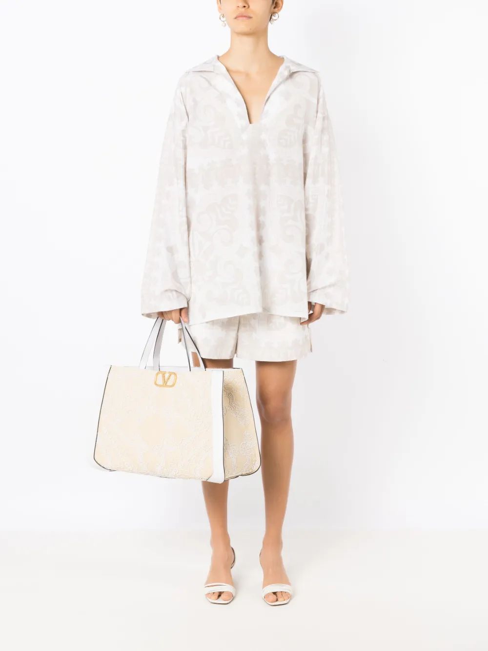 Valentino Garavani geometric-print drawstring shorts | Short Shorts | Image 2