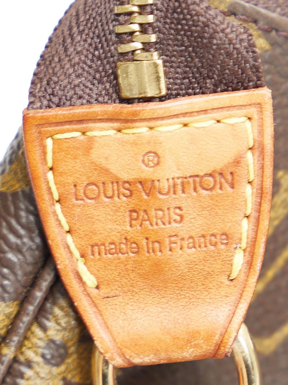 Louis Vuitton 2001 pre-owned Pochette Beverly Shoulder Bag - Farfetch