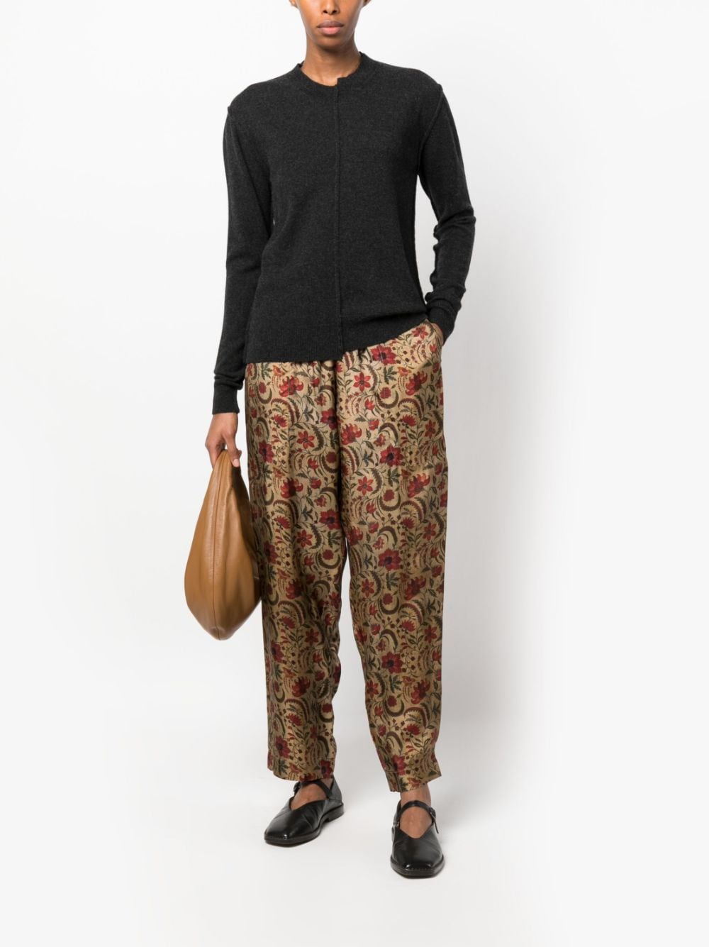 Shop Uma Wang Palmer Floral-print Tapered Trousers In Neutrals