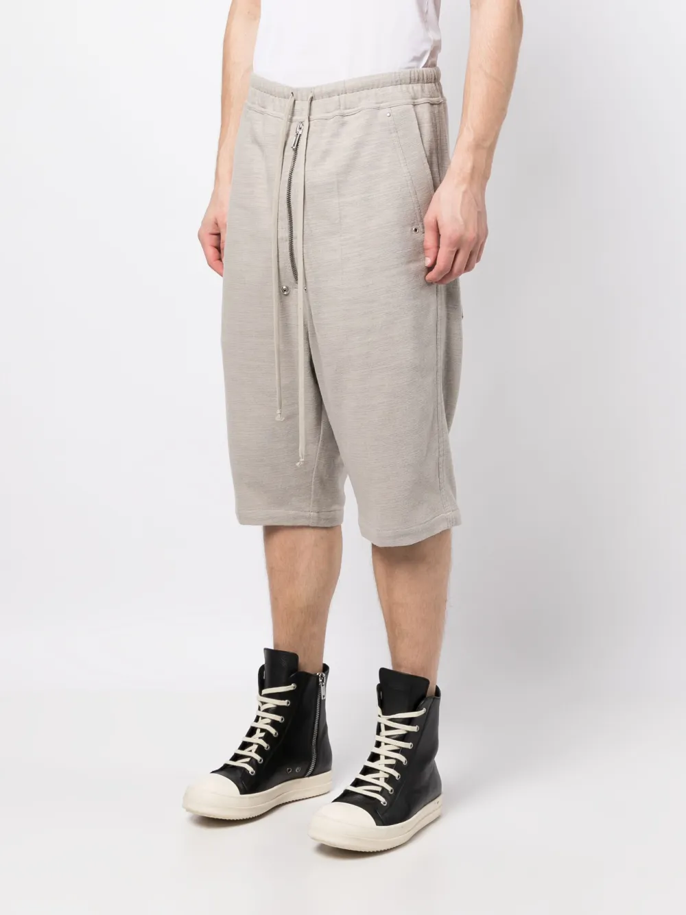 Rick Owens Eyelet-detailing Drop-crotch Shorts In Grey