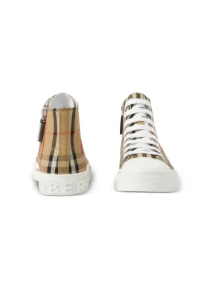Burberry Kids（バーバリー・キッズ）ティーン ガールズ