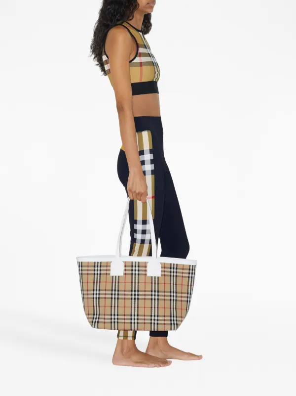 Burberry Haut Crop Sans Manches Motif Vintage Check Farfetch