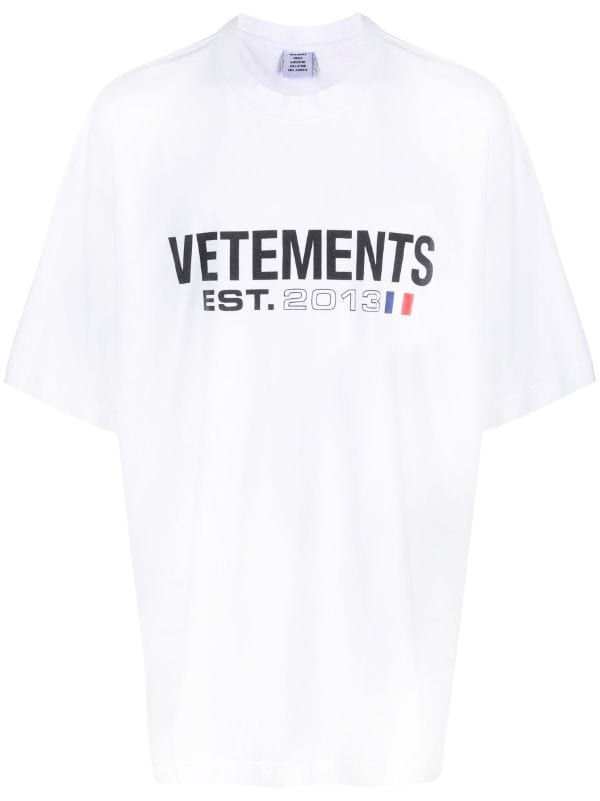 VETEMENTS ロゴ Tシャツ