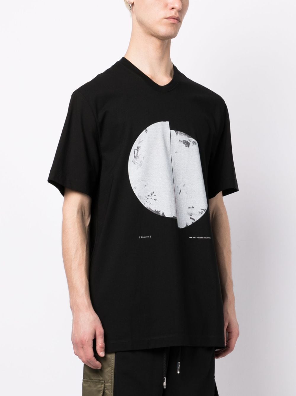 Julius graphic-print Cotton T-shirt - Farfetch