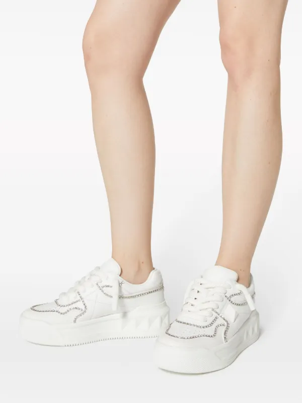 Valentino low hotsell top sneaker