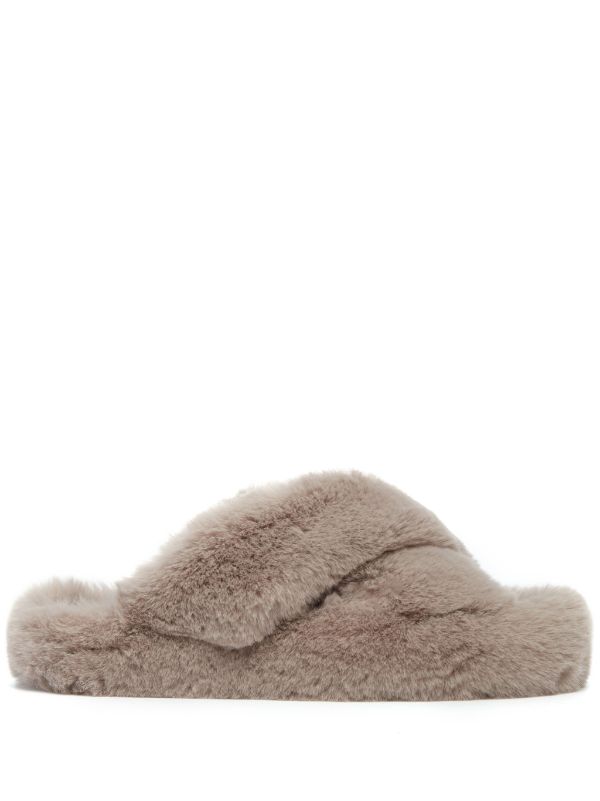 Faux fur best sale crossover slippers