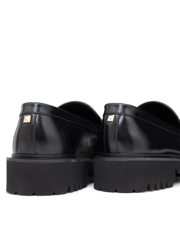 VALENTINO｜FLAT SHOES/LOAFERS (4W0S0HB6 SWH 0NO / 4W2S0H Rockstud Calfskin Loafer for Woman in Black | Valentino US