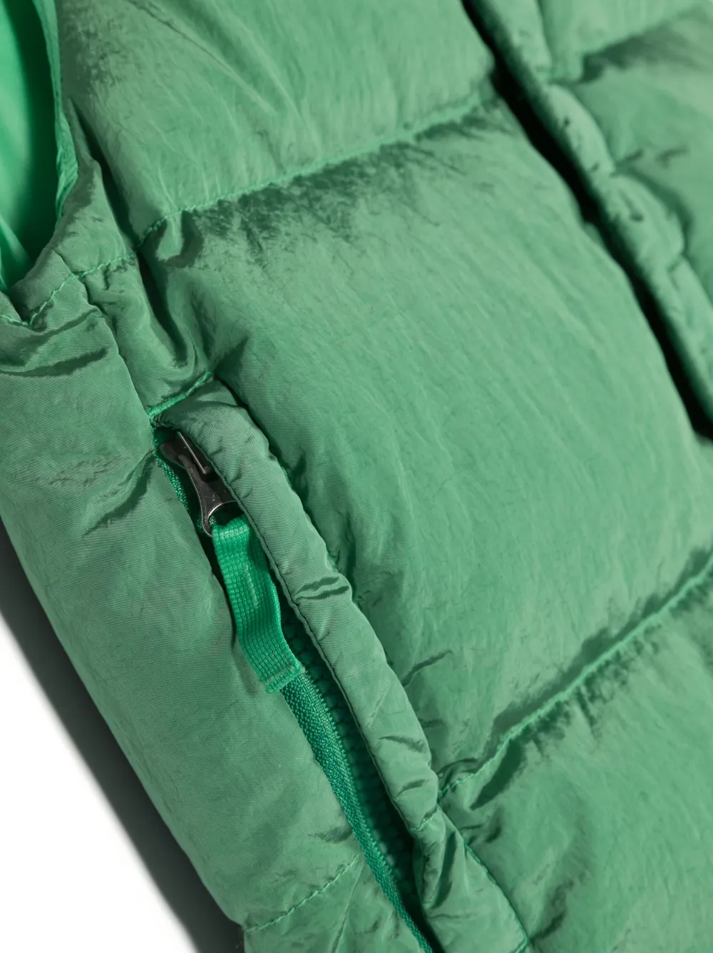 Stone Island Compass-motif Padded Gilet In Green