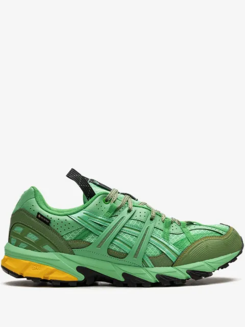 ASICS 패널 레이스업 스니커즈
