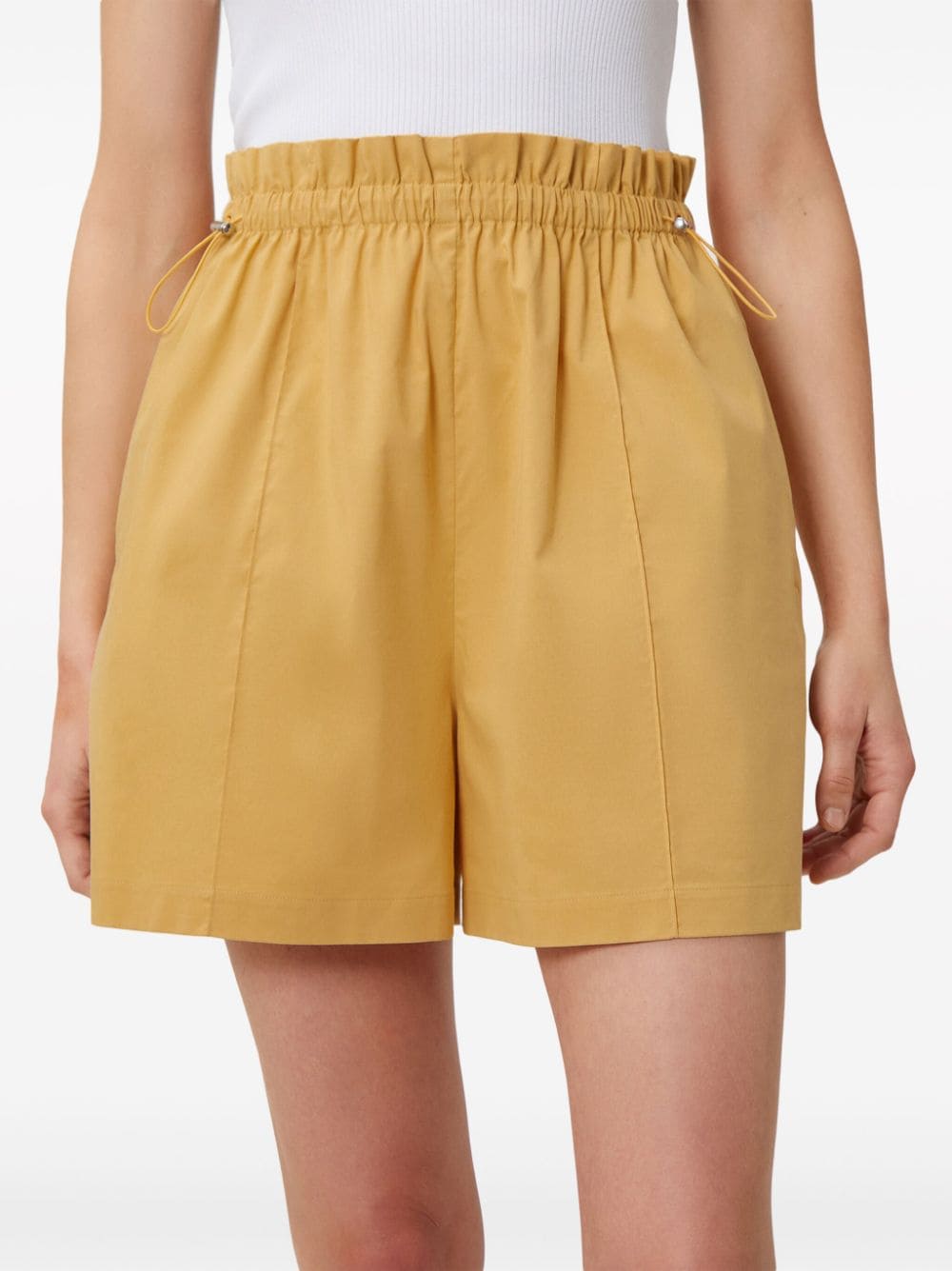 12 STOREEZ Shorts met elastische tailleband Geel