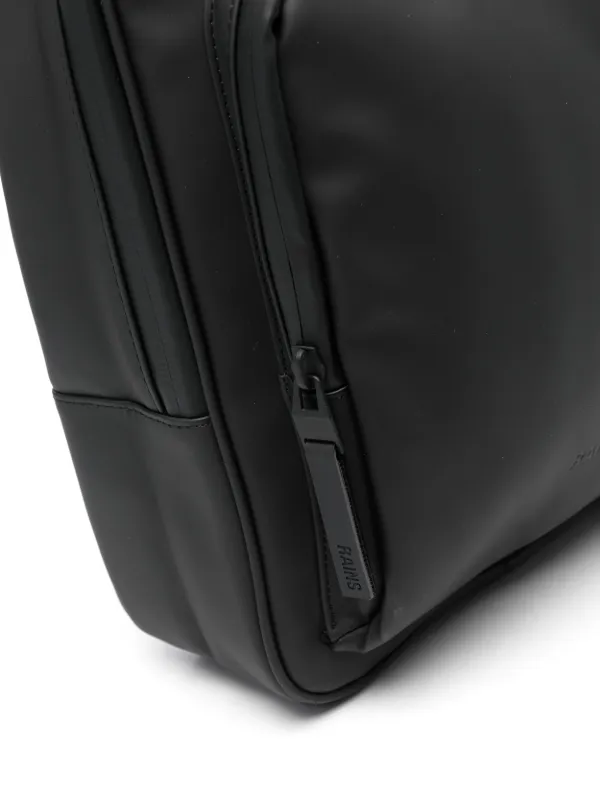 Rains Book Daypack バックパック | ブラック | FARFETCH JP