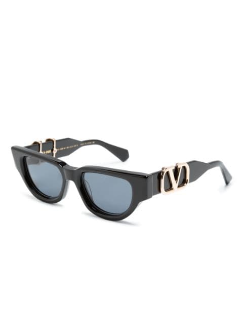 VLogo Signature cat-eye sunglasses