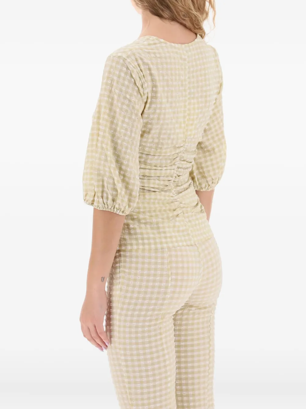 GANNI Geruite blouse Beige