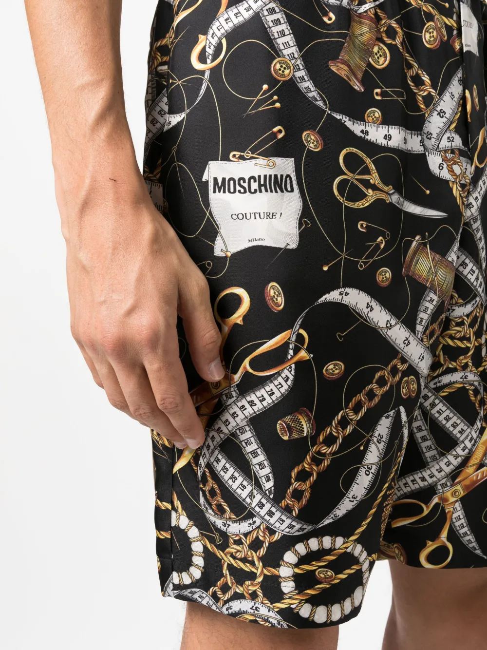 Moschino chain-print Bermuda Shorts | Black | FARFETCH