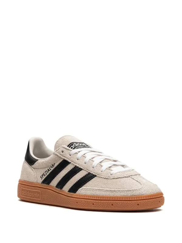 スニーカー型ローカットadidas HANDBALL SPEZIAL