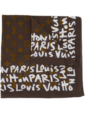 Louis VUITTON - Square in printed silk showing the logo …