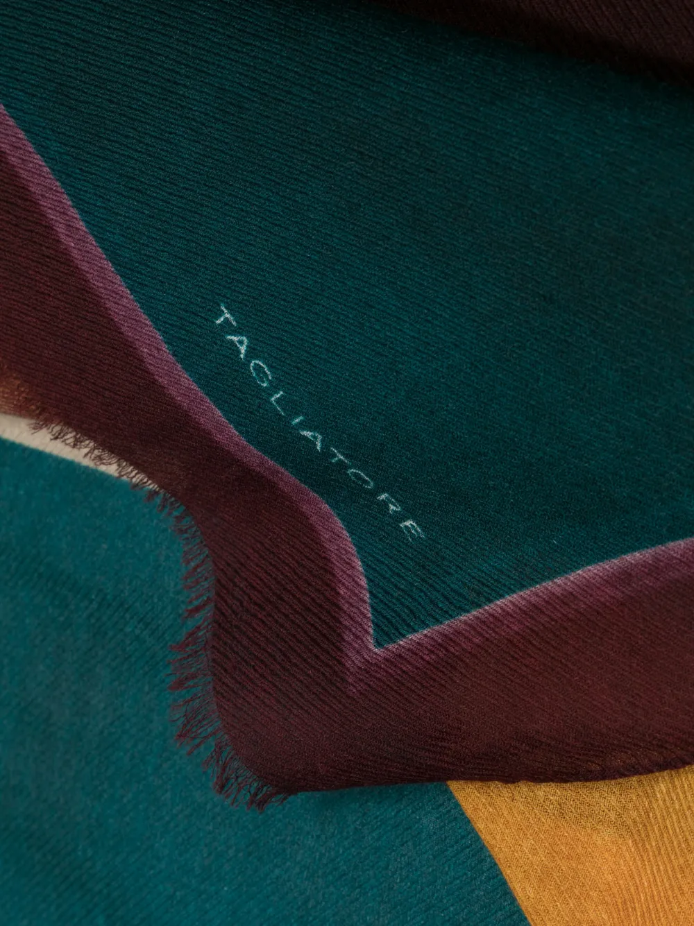 Tagliatore geometric-print wool-cashmere scarf - Rood