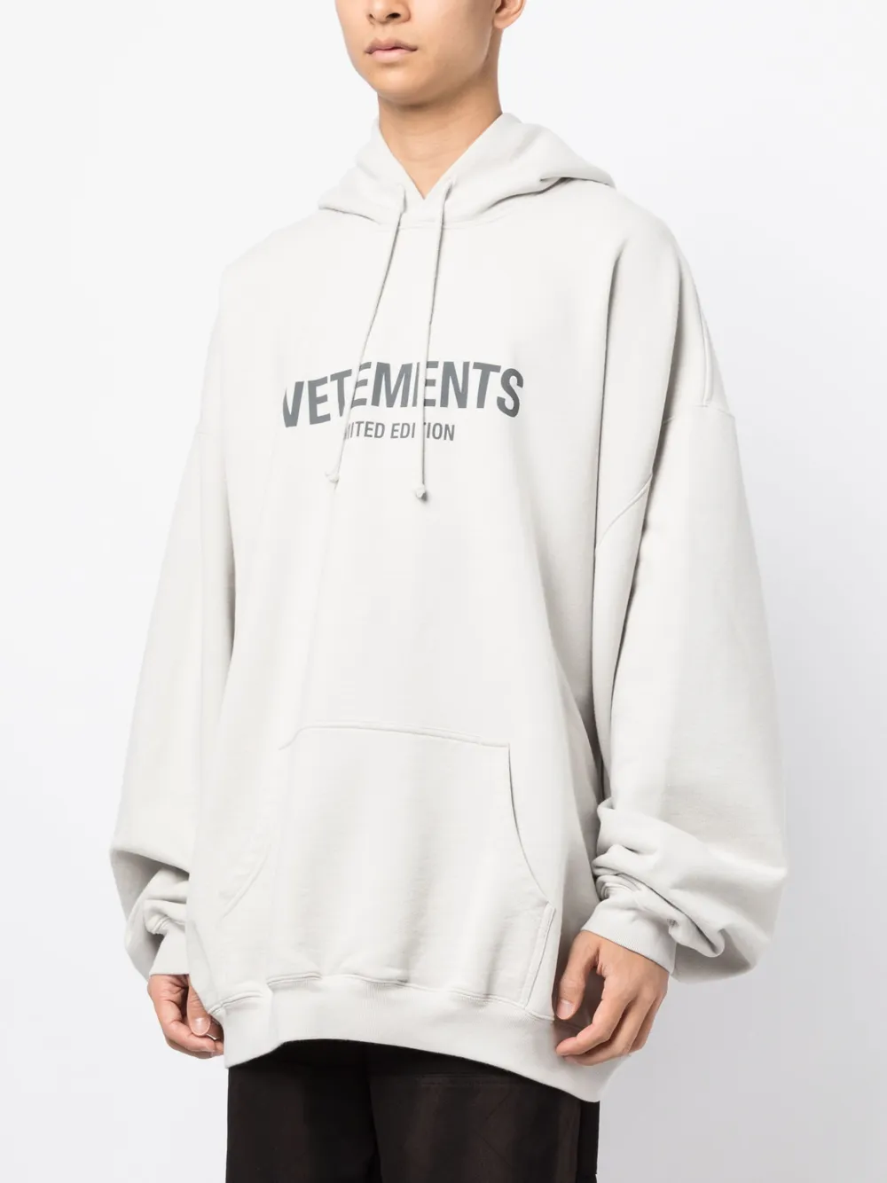 VETEMENTS logo-print drawstring hoodie