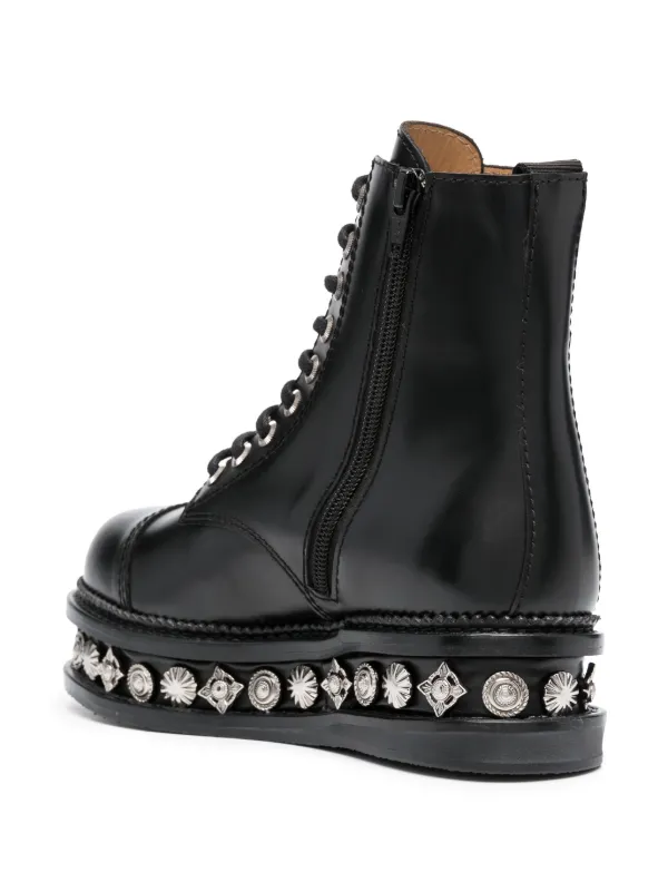 Toga Pulla スタッズ レザーブーツ | ブラック | FARFETCH JP