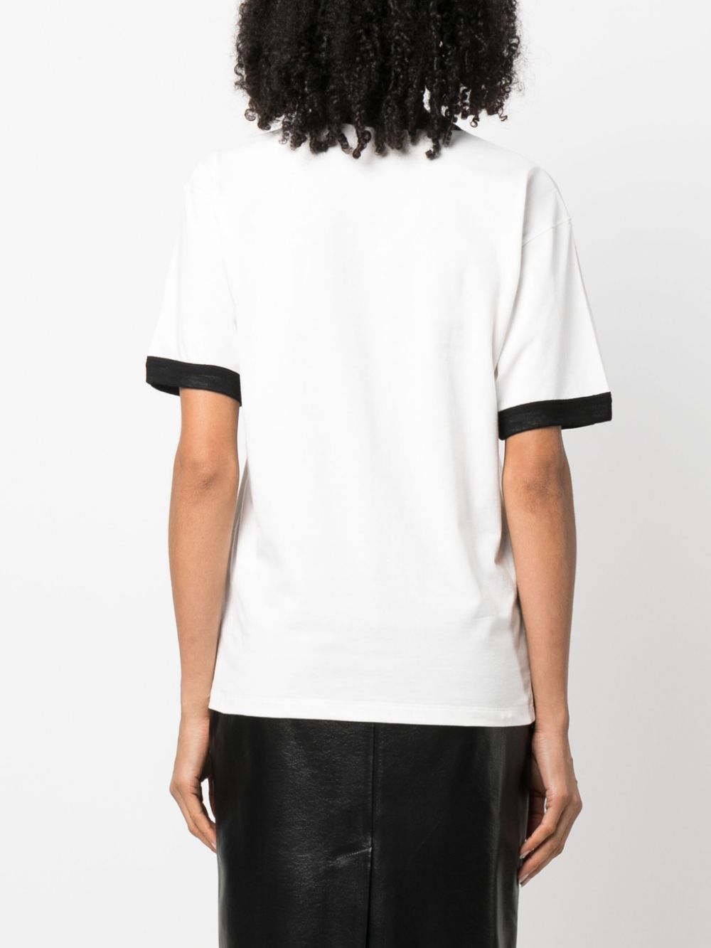 Shop Quira Logo-print Contrast-trim T-shirt In White