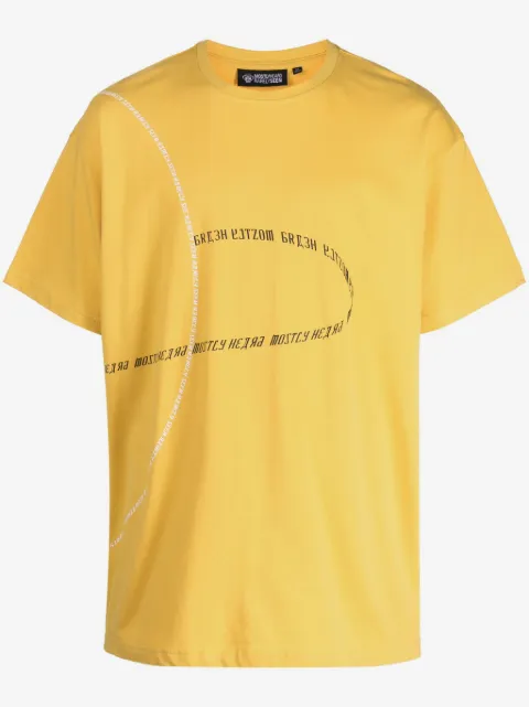 Mostly Heard Rarely Seen playera Orbit con eslogan estampado