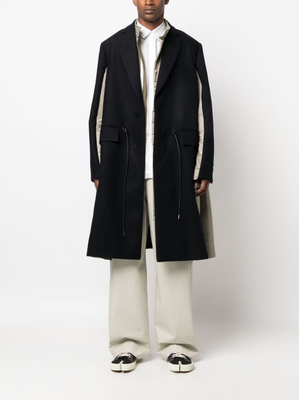 sacai drawstring-waist wool coat - Blauw