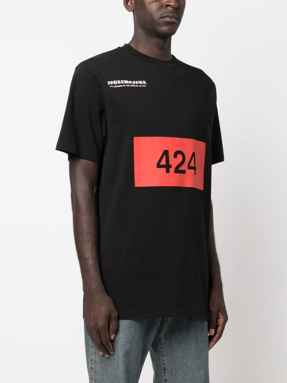 Shop 424 Graphic-print Cotton T-shirt In Black