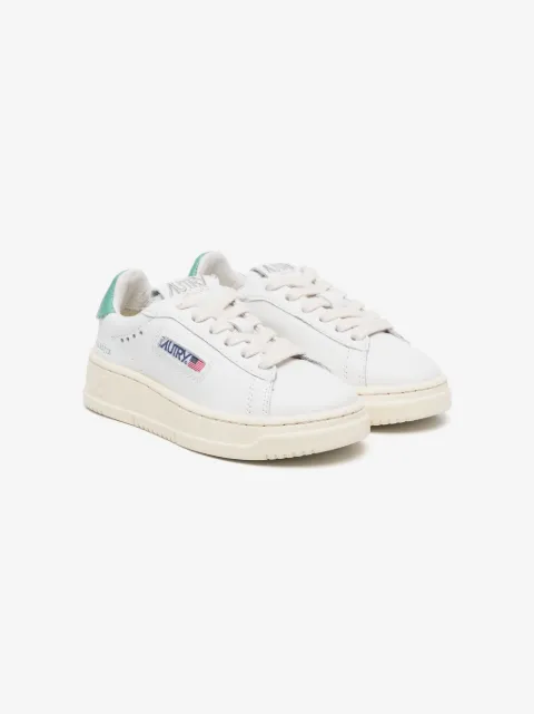 Autry Kids tenis Dallas con parche del logo