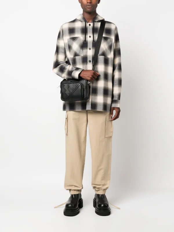FENDI 関税込 コンパクト メッセンジャーバッグ FENDI Fendi Shadow Diagonal メッセンジャーバッグ | ブラック