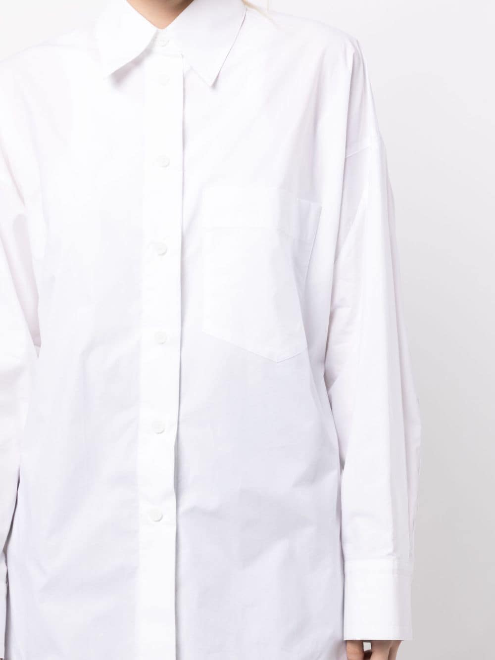 Shop Low Classic Straight-point Collar Cotton Shirt In 白色