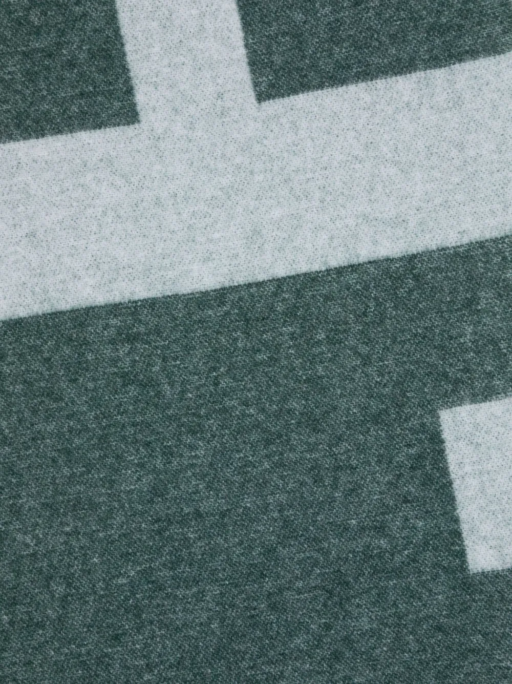 A.P.C. intarsia-knit logo scarf - Groen