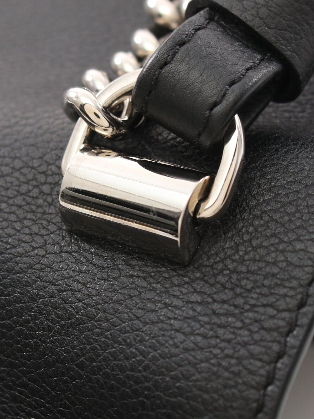 Buy Brand New & Pre-Owned Luxury Louis Vuitton Lockme II BB M51200 Noir  2Way Shoulder Bag Online