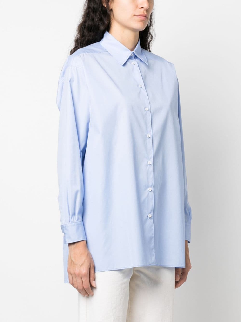 Shop Aspesi Pointed-collar Oversized Cotton Shirt In Blau