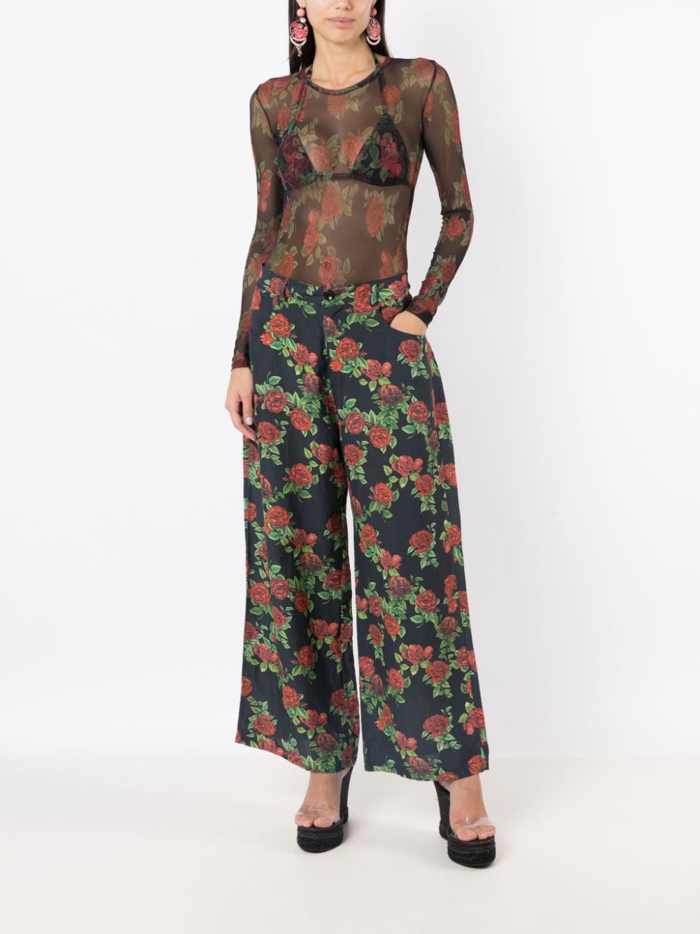 Shop Amir Slama Floral-pattern Culotte Trousers In Black