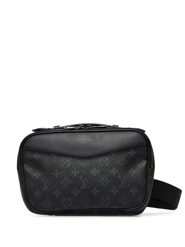 Louis Vuitton 2017 pre-owned Explorer belt bag, Black