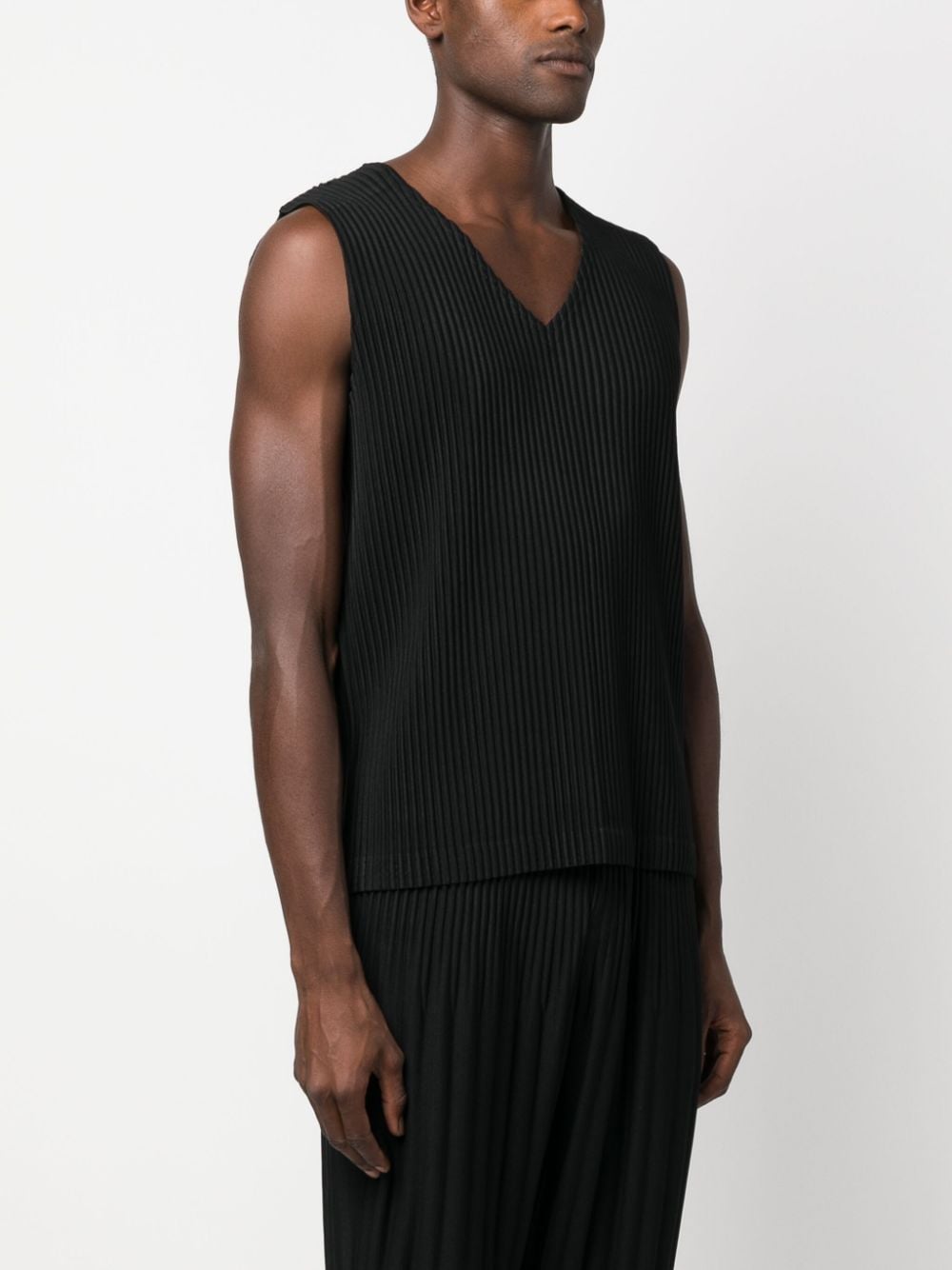 Shop Issey Miyake V-neck Pleated Tank Top In Black
